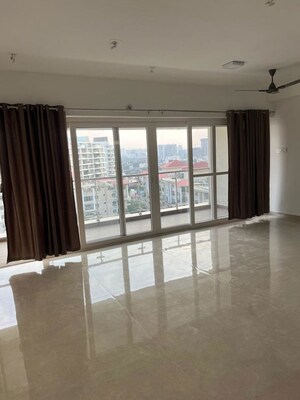 Room in 2 BHK Apartment at Ganga Arcadia, Kharadi – for Rent