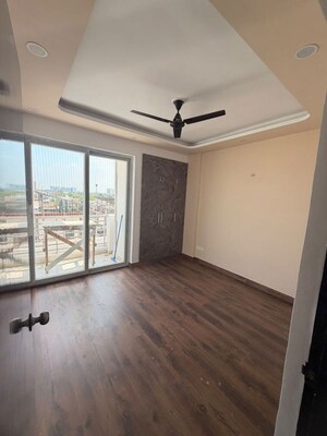 2 BHK Apartment For Rent in Tulsiani Urban Woods, Sushant Golf City