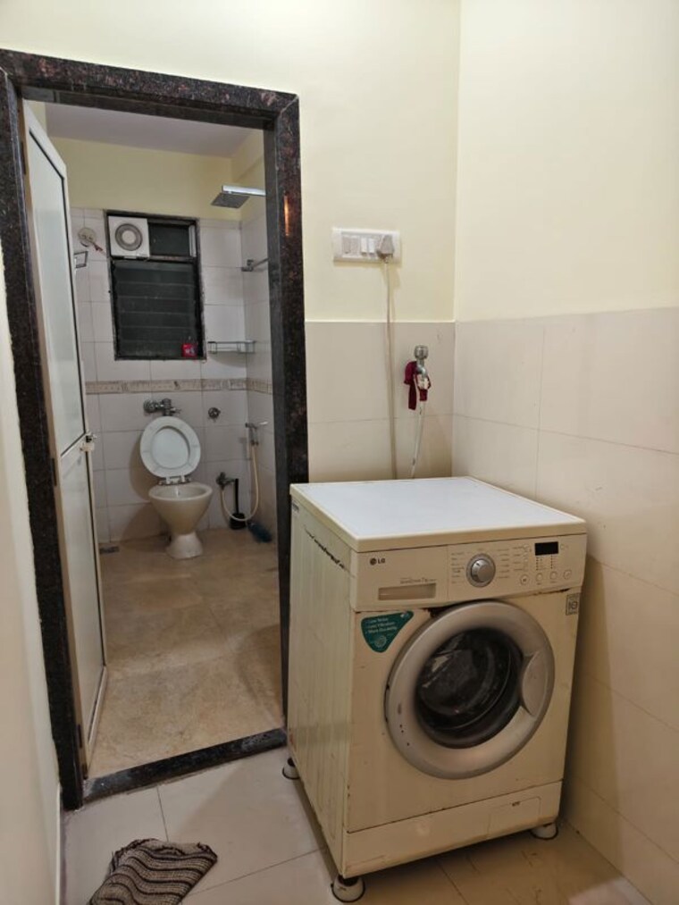 Bathroom, ghp-crystal-court 2 Bedroom 950 Sq.Ft. Apartment In Powai Mumbai 10783952