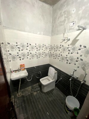 Washroom in 3 BHK Independent House at Jankipuram Extension – for Rent