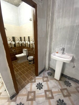Bathroom in 3 BHK Independent House at Jankipuram Extension – for Rent