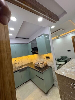 Team Area in 1 BHK Builder Floor at Govindpuri – for Rent