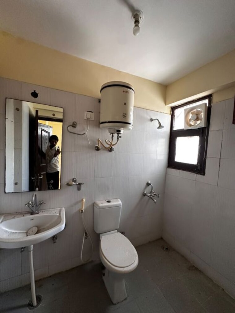 Bathroom, gpl-eden-heights 2 Bedroom 1510 Sq.Ft. Apartment In Sector 70 Gurgaon 10784047