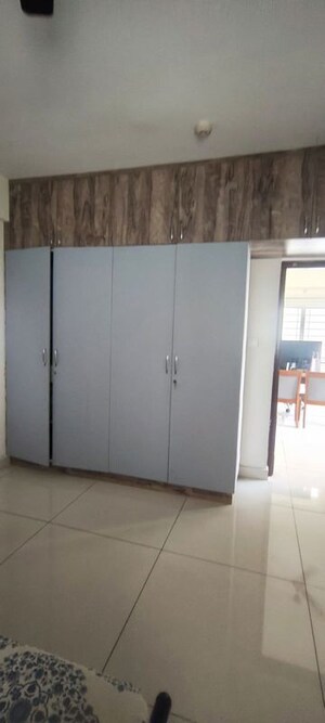 Room in 2 BHK Apartment at My Home Krishe, Financial District – for Rent