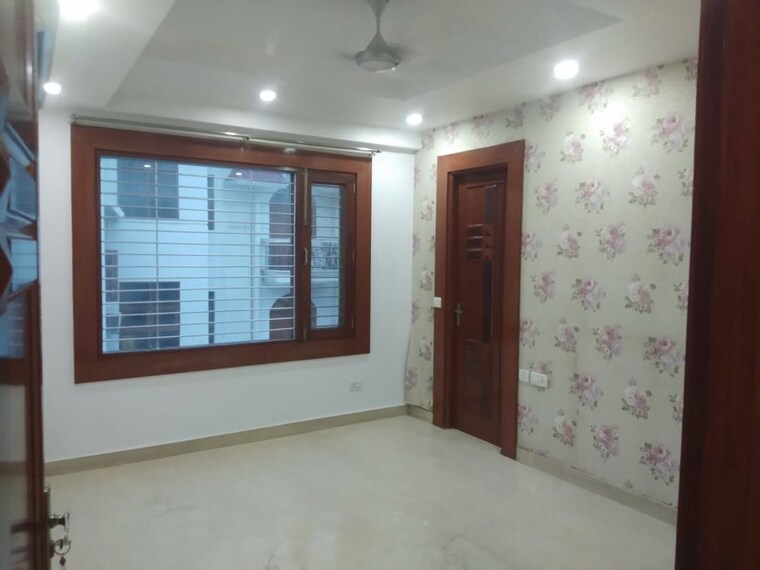 Room, hauz khas 3 Bedroom 2000 Sq.Ft. Builder Floor In Hauz Khas Delhi 10784065