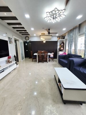 Kitchen in 2.5 BHK Apartment at Evershine Crown, Kandivali East – for Rent