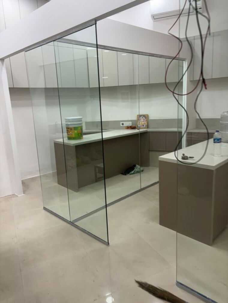 Team Area, express-zone Commercial Office Space 280 Sq.Ft. In Malad East Mumbai 10784079