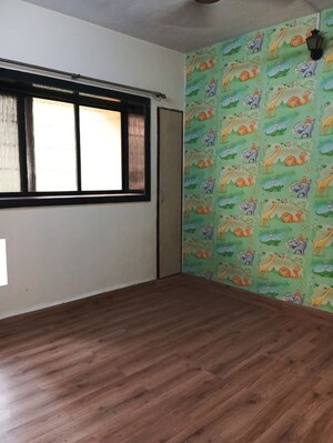 2 BHK Apartment For Rent in Akshardham Apartment, Malad West
