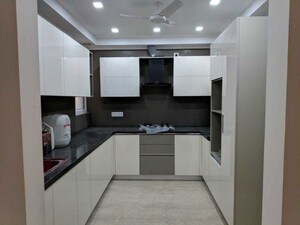 Kitchen in 3 BHK Builder Floor at Green Park – for Rent