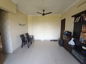 Room in 1 BHK Apartment at Puranik City Reserva, Ghodbunder Road – for Rent