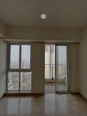 Room in 2 BHK Apartment at L&T Crescent Bay T2, Parel – for Rent