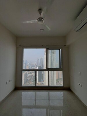 Room in 2 BHK Apartment at L&T Crescent Bay T2, Parel – for Rent