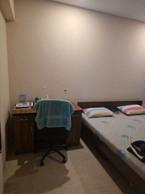 Team Area in 1 BHK Apartment at Bajaj Emerald, Andheri East – for Rent
