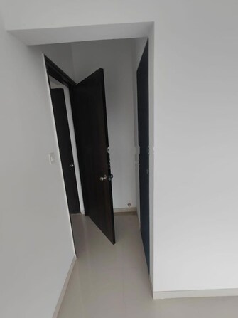 1 BHK Apartment For Rent in UK Iridium in Kandivali East, Mumbai