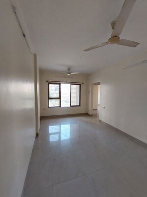 Bedroom in 2 BHK Apartment at Anand Heights, Wadala – for Rent