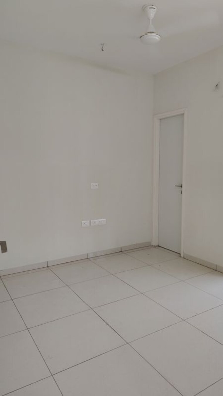 Room, magarpatta-nova 2.5 Bedroom 950 Sq.Ft. Apartment In Mundhwa Pune 10784257