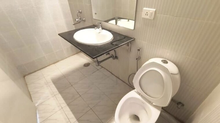 Bathroom, sare-home 3 Bedroom 1326 Sq.Ft. Apartment In Sector 92 Gurgaon 10784264