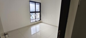 Room in 2 BHK Apartment at Chandak 34 Park Estate, Goregaon West – for Rent