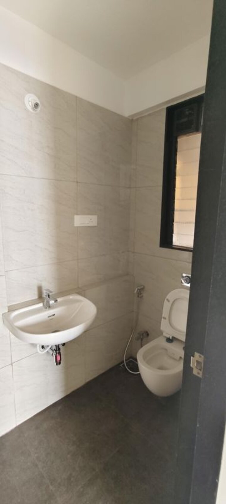 Bathroom, chandak-34-park-estate 2 Bedroom 1210 Sq.Ft. Apartment In Goregaon West Mumbai 10784270