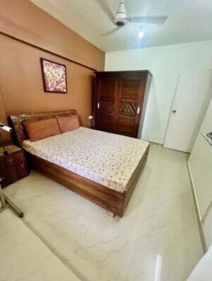Room in 2 BHK Apartment at Bhoomi Park, Malad West – for Rent