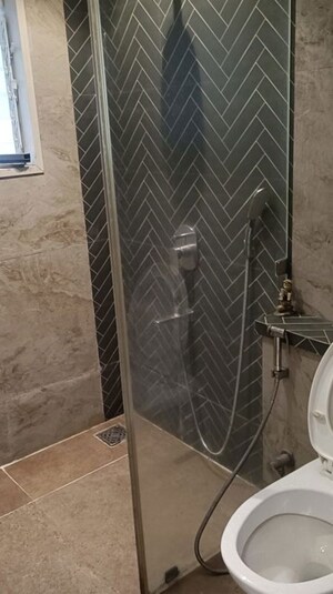 Bathroom in 3 BHK Apartment at Juhu Pearl, Juhu – for Rent