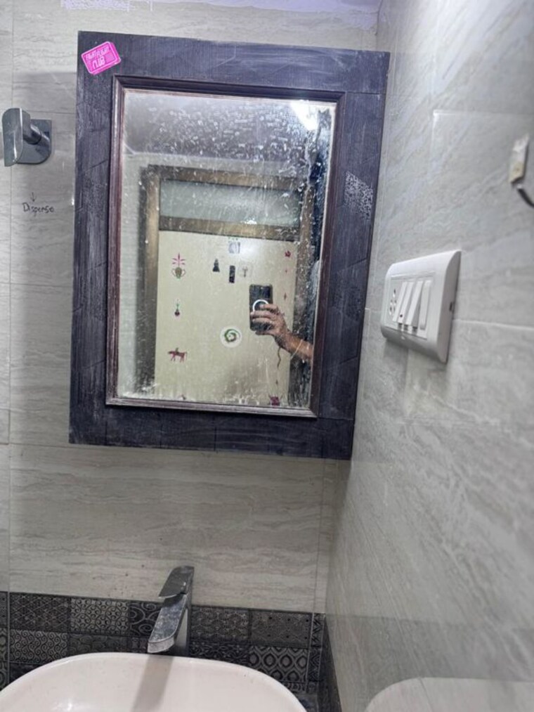 Bathroom, arpan-darpan-chs 2 Bedroom 650 Sq.Ft. Apartment In Goregaon East Mumbai 10784322