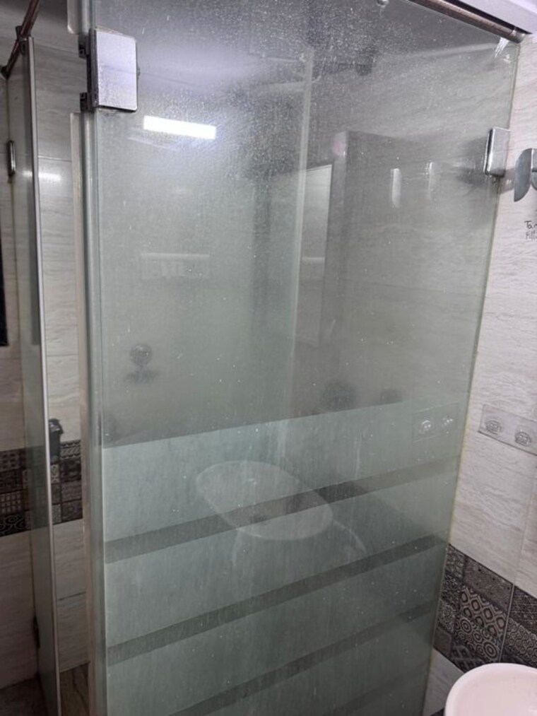 Bathroom, arpan-darpan-chs 2 Bedroom 650 Sq.Ft. Apartment In Goregaon East Mumbai 10784322