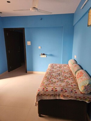 Bedroom in 2 BHK Apartment at Midcity The Chakravarti Ashok CHSL, Andheri East – for Rent