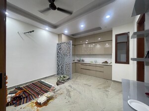 2 BHK Builder Floor For Sale in Rohini Sector 24