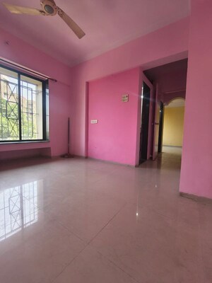 Room in 1 BHK Apartment at Mehta Amrut Angan Phase I, Kalwa – for Rent