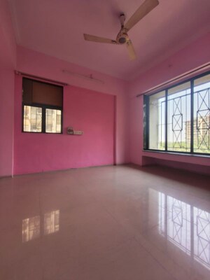 Room in 1 BHK Apartment at Mehta Amrut Angan Phase I, Kalwa – for Rent