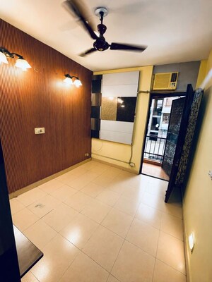 3 BHK Apartment For Rent in Vikas Puri