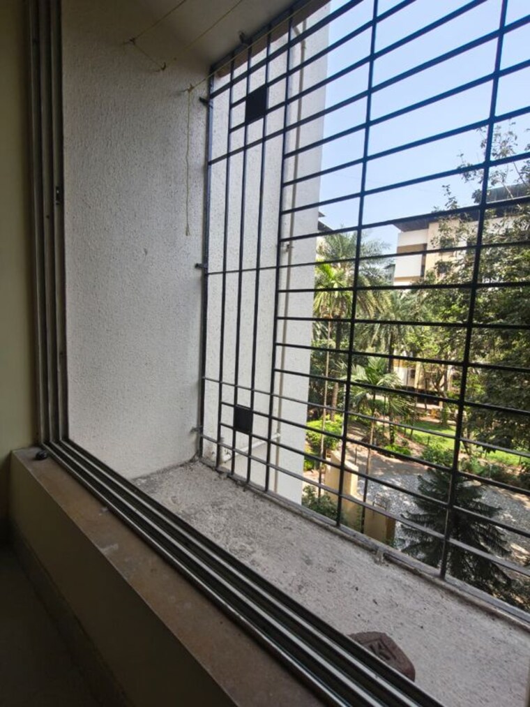 Balcony, dosti-group-maitri-vatika 2 Bedroom 872 Sq.Ft. Apartment In Kalwa Thane 10784340