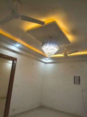 Furnished Amenities in 3 BHK Builder Floor at Sunshine Apartments Sector 73, Sector 73 – for Sale