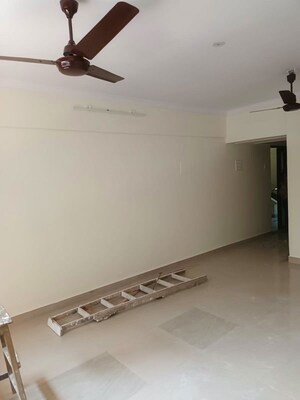 Room in 2 BHK Apartment at Bandra West – for Rent