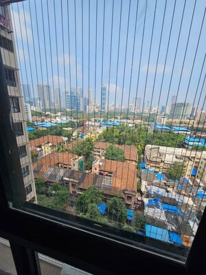 Swimming Pool in 2 BHK Apartment at Siddha Sky, Sion – for Rent