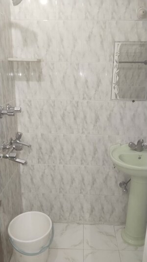 Bathroom in 1 RK Builder Floor at Gomti Nagar – for Rent