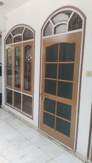 Balcony in 1 RK Builder Floor at Gomti Nagar – for Rent