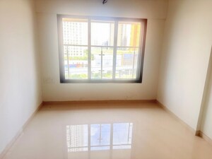 Room in 4 BHK Apartment at Chandak Next, Borivali East – for Sale