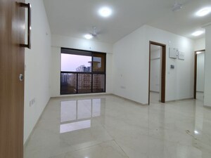 Room in 3 BHK Apartment at Godrej Urban Park, Chandivali – for Rent