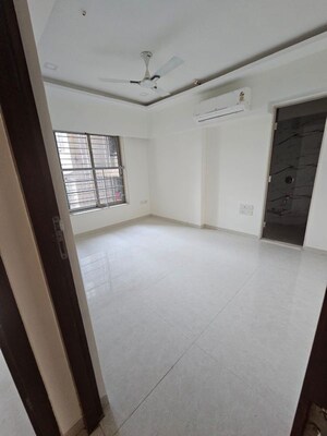 2.5 BHK Apartment For Rent in Chandak Ideal, Juhu