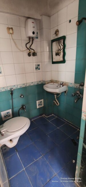 Bathroom in 2 BHK Apartment at Swapnalok Apartment Andheri, Andheri East – for Rent