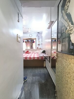 Room in 2 BHK Apartment at Dahisar West – for Sale