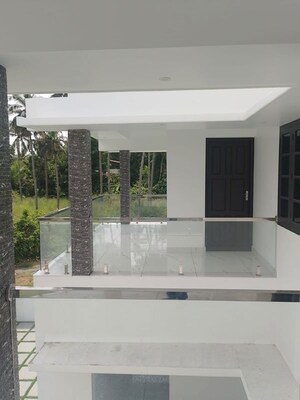 Balcony in 4 BHK Independent House at Pamboor – for Sale