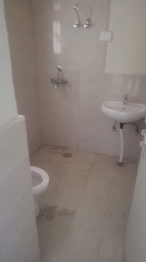 Bathroom in 3 BHK Apartment at Conscient Habitat 102, Sector 102 – for Rent