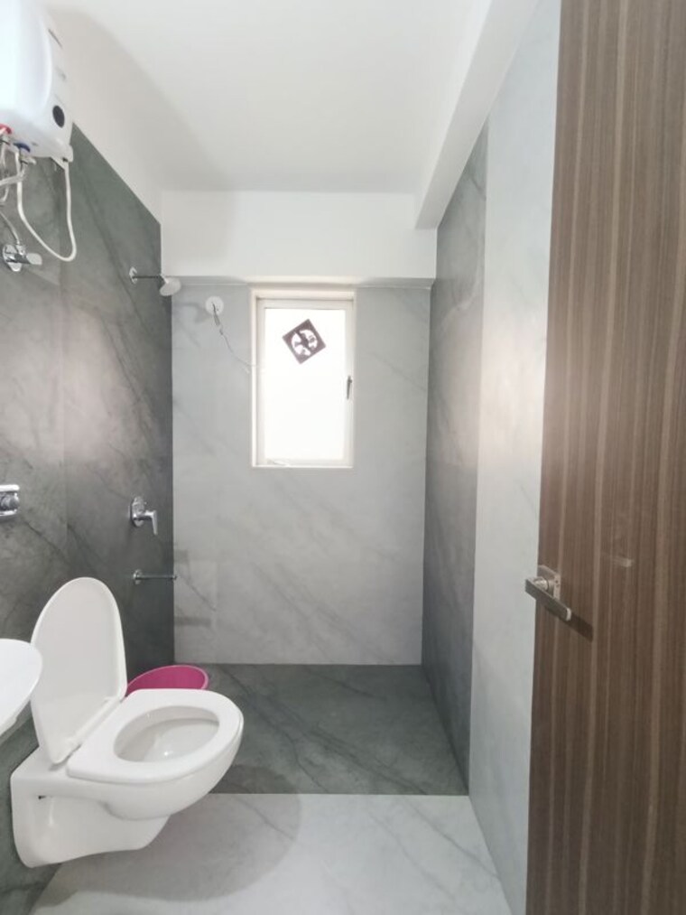 Bathroom, shubhjivan-sianna-heights 2 Bedroom 758 Sq.Ft. Apartment In Borivali West Mumbai 10784539