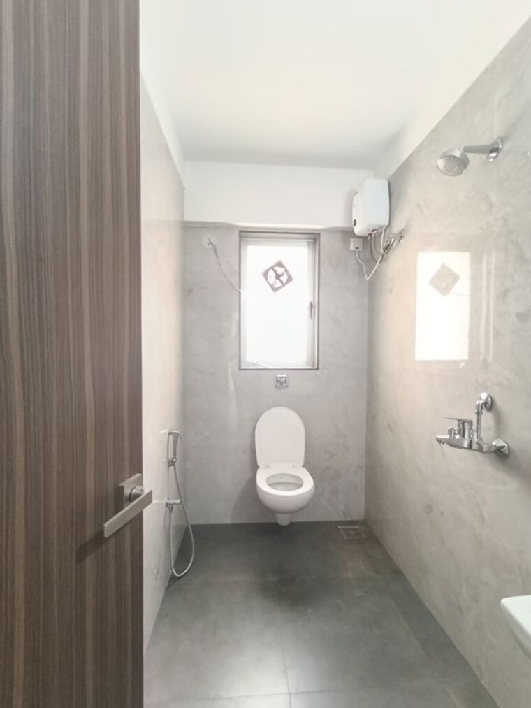 Bathroom, shubhjivan-sianna-heights 2 Bedroom 758 Sq.Ft. Apartment In Borivali West Mumbai 10784539