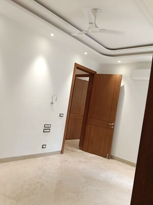 Room in 3 BHK Builder Floor at East Of Kailash – for Rent