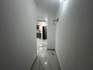 Building Lobby in 1 BHK Builder Floor at Saket – for Rent