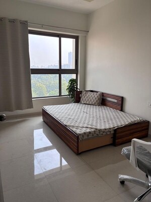Bedroom in 2 BHK Apartment at Kalpataru Paramount, Kapur Bawdi – for Rent